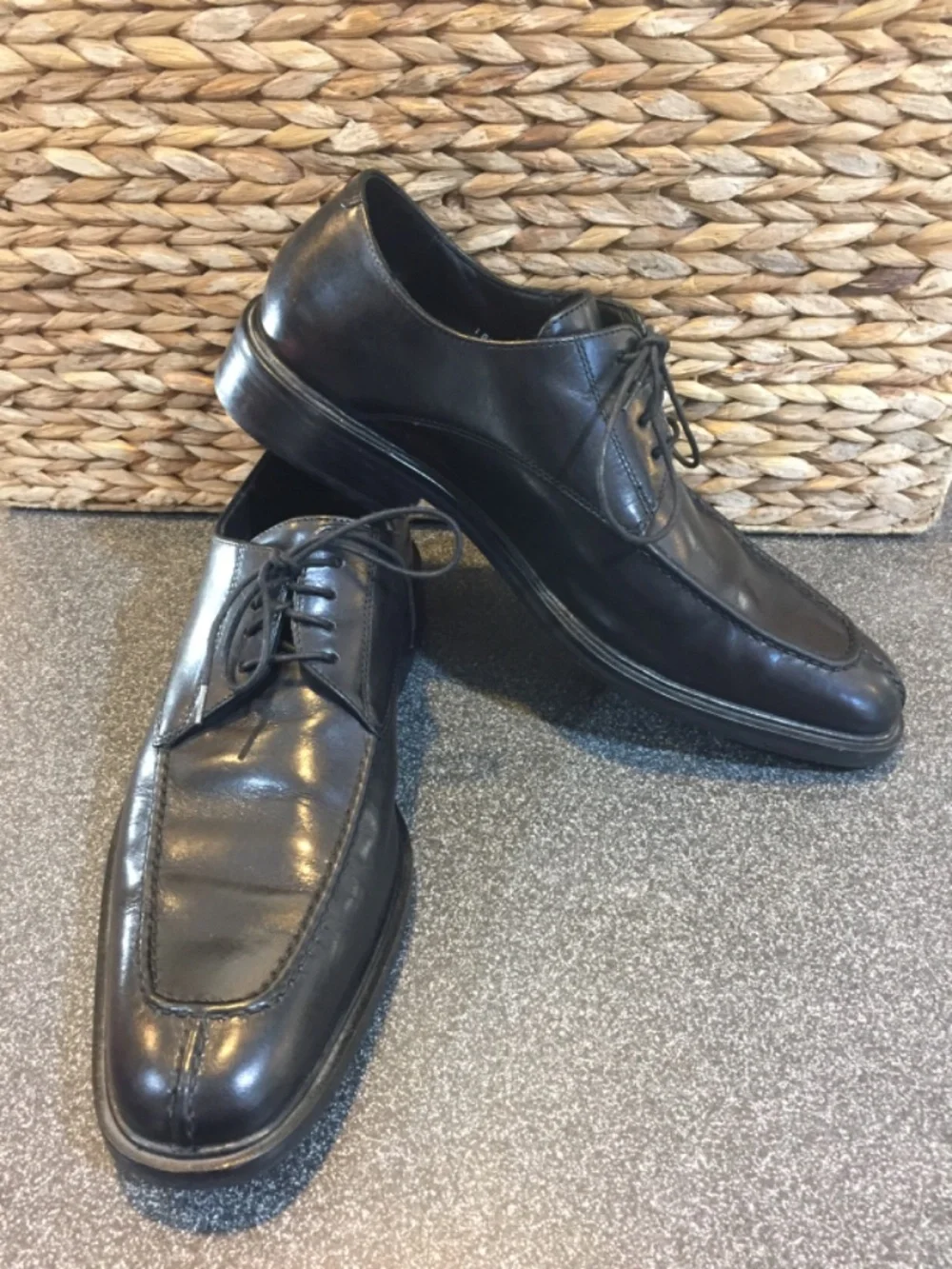 Cole Haan Black Leather Derby Oxfords